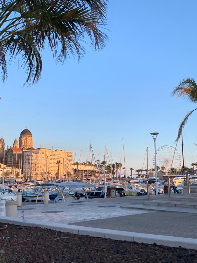 Couleurs Des Iles , Frejus-Plage Exterior photo